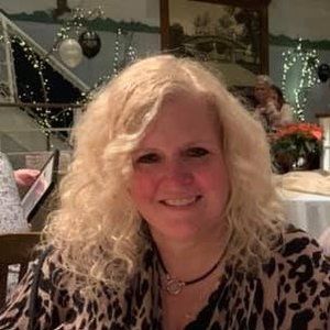 Meet your Posher, Cami
